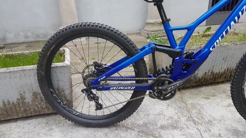 Specialized Demo GX DH 7 demo race mullett 2021 2021 blu 29 M, NUOVO, dal  negozio Mercatino MTB E Bici Vendo Compro E Scambio di Lecce Italy